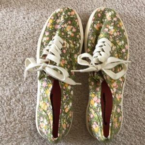 Mossimo Supply spring summer floral textile sneaker 7